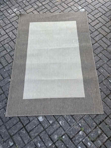 Photo of free Rug (BR3 Beckenham) #2