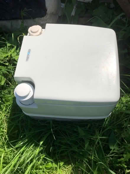 Photo of free Porta potty (Earlham NR5) #1