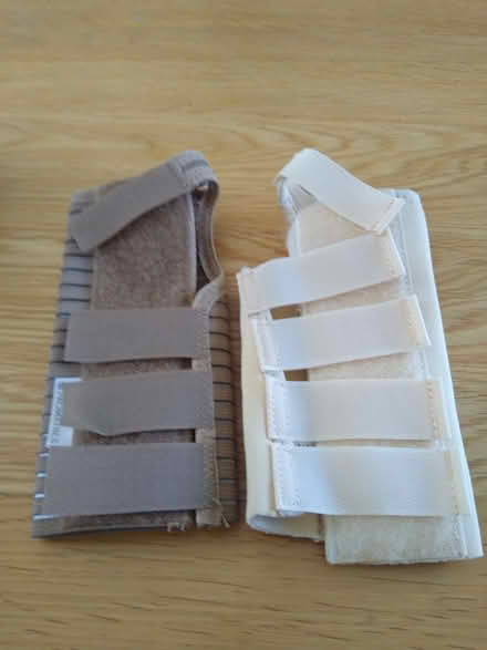 Photo of free Wrist splints (Bradford on Avon BA15) #1