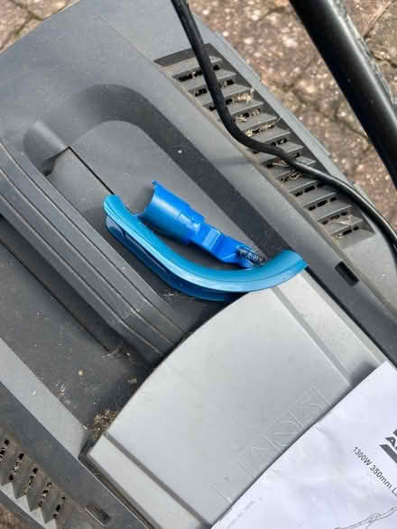 Photo of free Lawnmower for repair or spares (Dronfield S18) #3