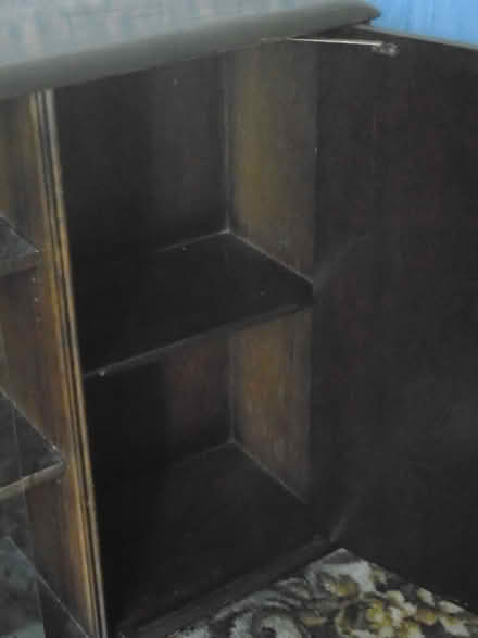 Photo of free bookcase with cupboard (Broomhill S10) #2