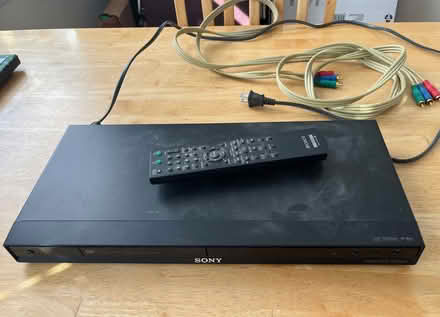 Photo of free Sony DVD player (Cambridge) #1