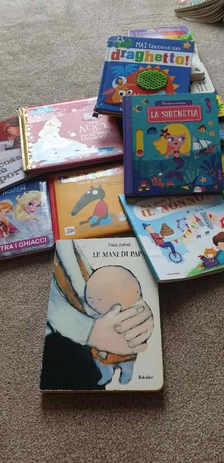 Photo of free Italian childrens picture books (New Cross SE14) #1
