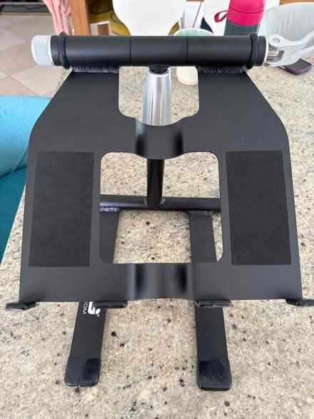 Photo of free Laptop stand (Liss GU33) #1