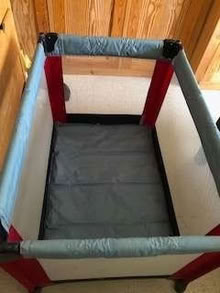 Photo of free Travel cot (Strawberry Hill TW1) #4