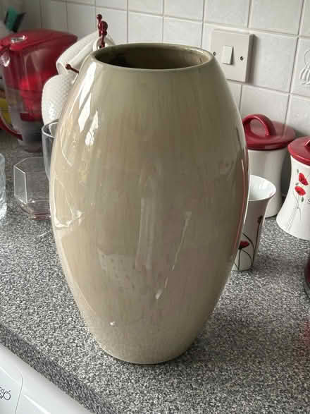 Photo of free Vase (Westbrook WA5) #1