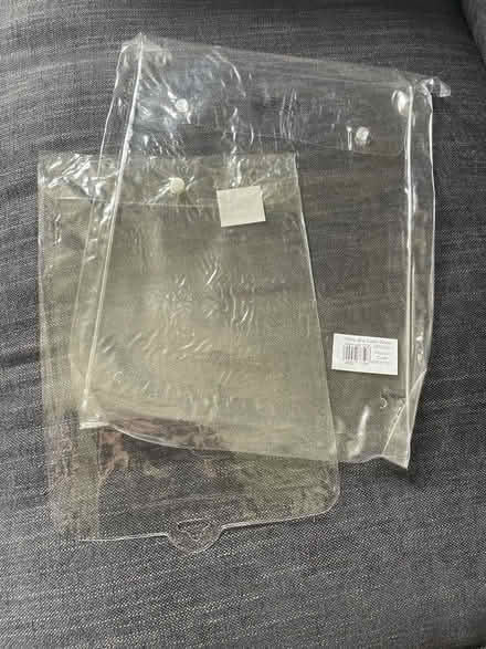 Photo of free Plastic bags/wallets various sizes (E10) #4