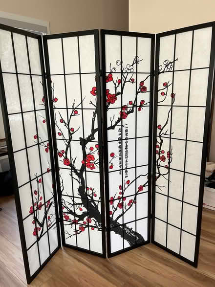 Photo of free Shoji screen (Near downtown Herndon) #1