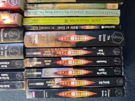 Photo of free 28 Books, Doctor who, 007 (Eastbourne town centre) #4
