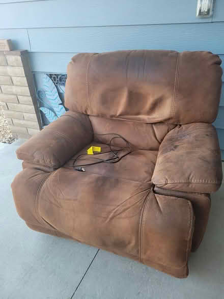 Photo of free Leather recliner (San marcos) #3