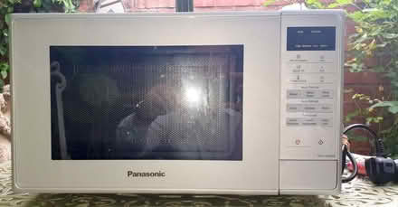 Photo of free Panasonic 800W Microwave (Barnard's Green WR14) #2