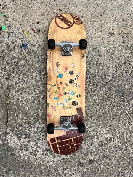 Photo of free Skateboard and pad set (Burnopfield NE16) #2