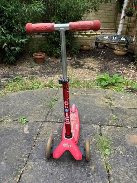 Photo of free Children’s scooters (Brixton, off Brixton Hill SW2) #3