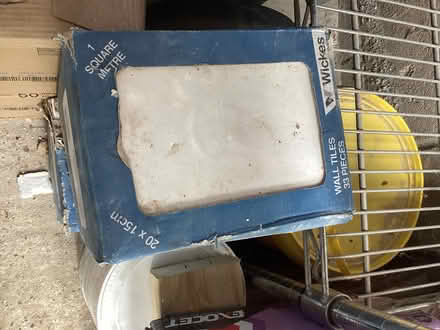 Photo of free White tiles with a pink vein - 2 sq mtrs (Sevenoaks TN13) #1
