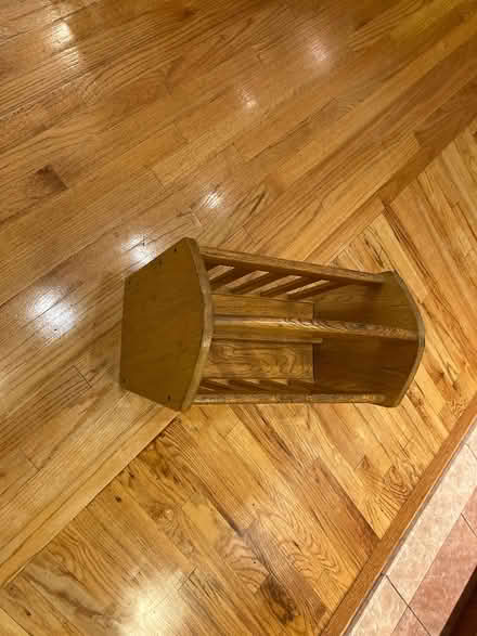 Photo of free Oak magazine holder (Upper West Side) #3