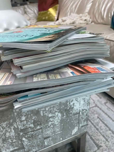 Photo of free Dwell magazine (Highland village) #2