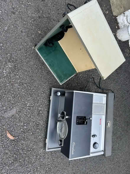 Photo of free Vintage Slide Projector (Cortlandt Man near Put Valley) #3