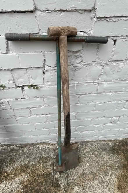 Photo of free Garden spade & tiller (Burnopfield NE16) #1