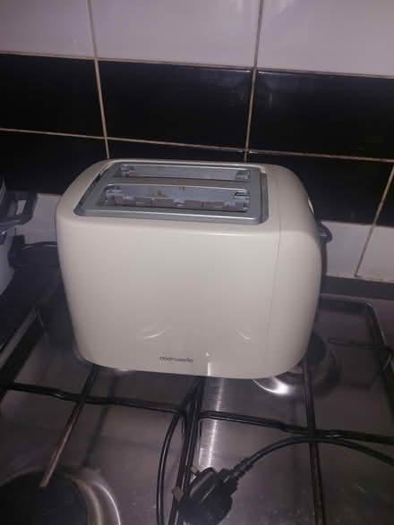 Photo of free Toaster (South Norwood) #2