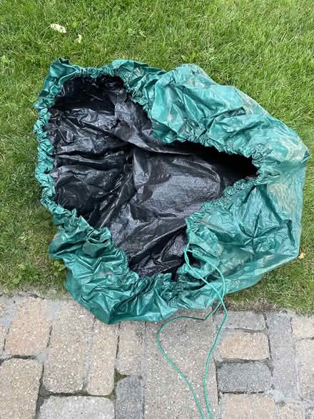 Photo of free Tarp with drawstring (Meadowvale, Mississauga) #2