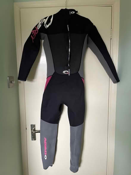 Photo of free Girls/womens wetsuit (Winnington Way GU21) #1
