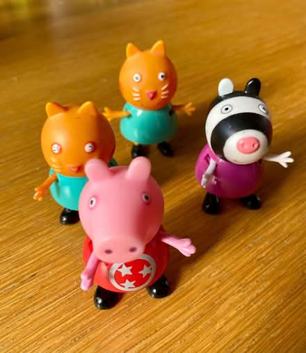 Photo of free Small Peppa Pig Toys (South Croydon CR2) #1