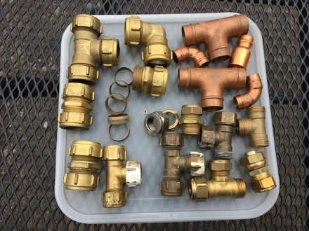 Photo of free Pipe Fittings 15mm & 22mm (Cookhill B49) #1