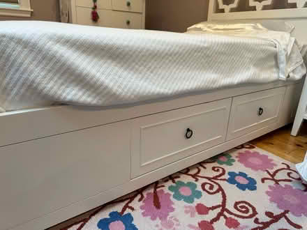 Photo of free Girls bedroom rug (Weston MA (South Side)) #2