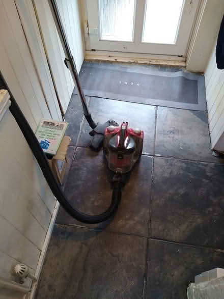 Photo of free Hoover (Laindon SS16) #1