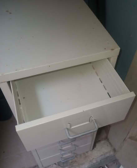 Photo of free Metal drawer cabinet on wheels IKEA (Barry CF63) #2