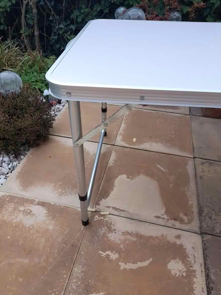 Photo of free Table (St. Albans) #2