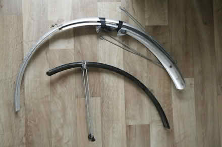 Photo of free Mudyguards and pedals (Dingle L8) #2