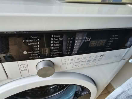 Photo of free Fully functioning washing machine (Chipping Barnet EN5) #1