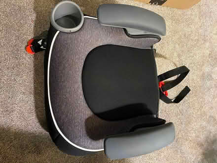 Photo of free Graco booster car seat (Somerset, NJ, off DeMott Lane) #1
