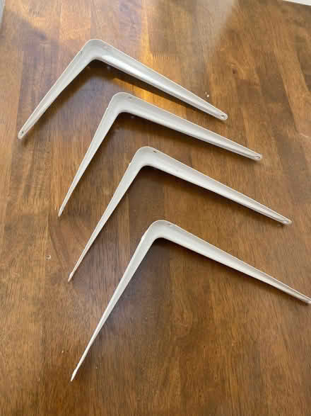 Photo of free 4 white metal brackets (Aldrington BN3) #2