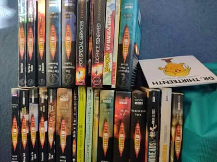 Photo of free 28 Books, Doctor who, 007 (Eastbourne town centre) #1