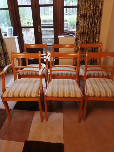 Photo of free chairs (Holbrook DE56) #1