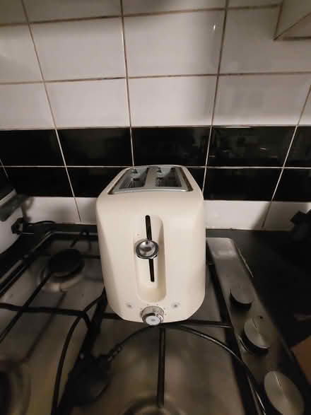 Photo of free Toaster (South Norwood) #1