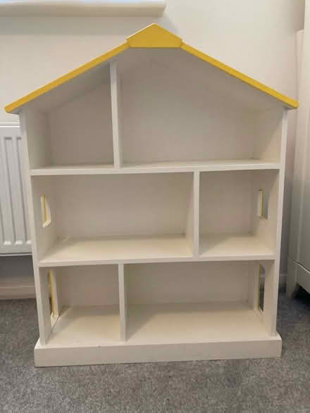 Photo of free Dolls House Bookcase (Ringwood) #2