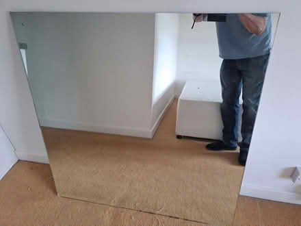 Photo of free Large wall mounting mirror (Weybridge KT13) #1