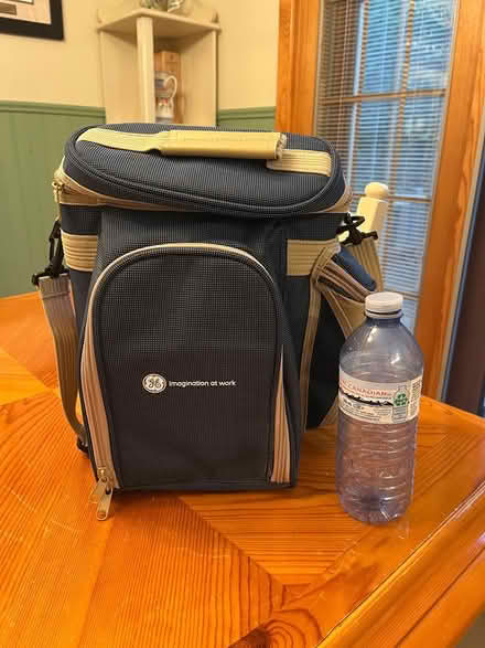 Photo of free Wine Picnic Set (McKellar) #1