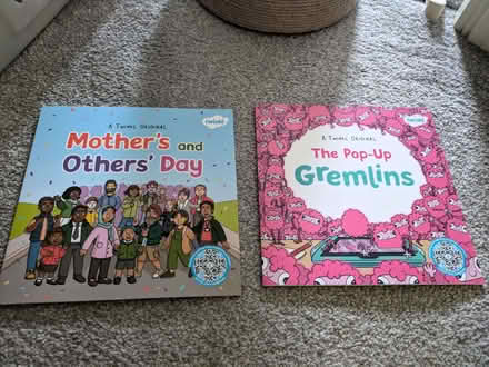 Photo of free 2x new Twinkls kids picture books (Hove BN3) #1