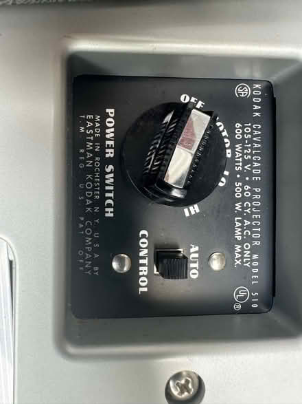 Photo of free Vintage Slide Projector (Cortlandt Man near Put Valley) #2