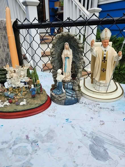 Photo of free Franklin Mint Collectibles (New Rochelle) #2