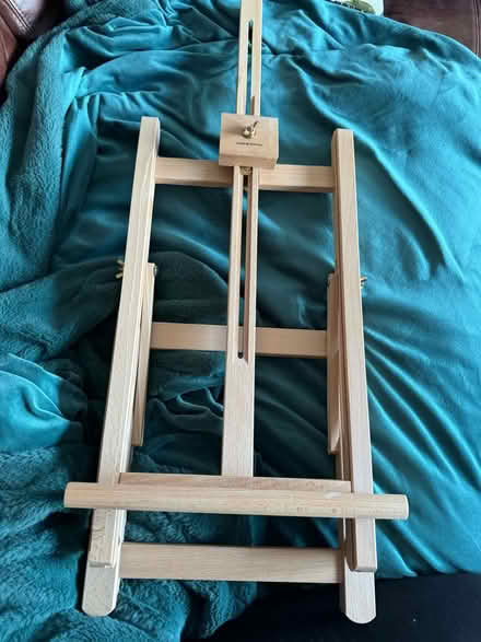 Photo of free Easel for painting (table version) (E1W Limehouse/Shadwell) #1