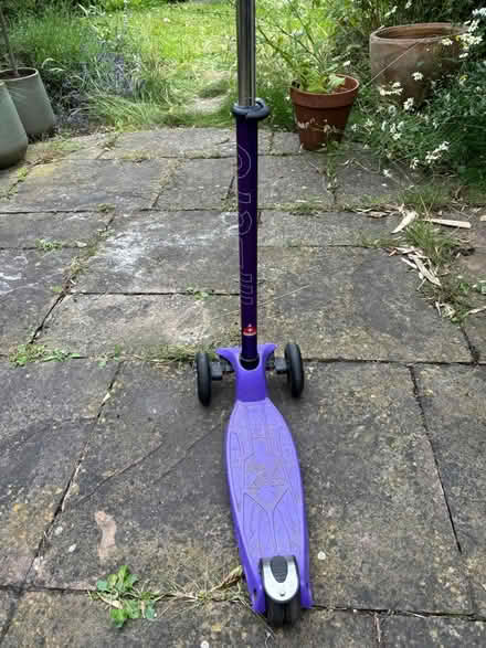 Photo of free Children’s scooters (Brixton, off Brixton Hill SW2) #2