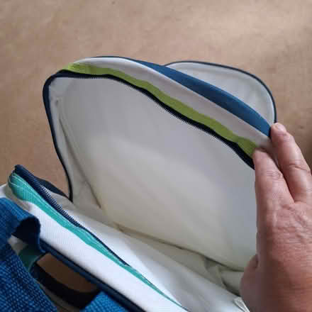 Photo of free Cool bag in rucksack style (New Southgate N11) #4