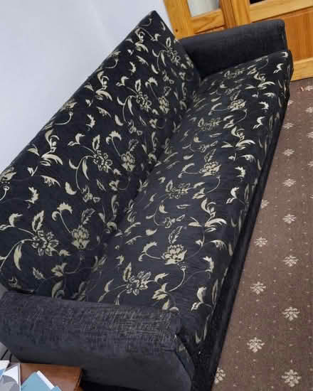 Photo of free Sofa settee (Kings Heath B14) #3