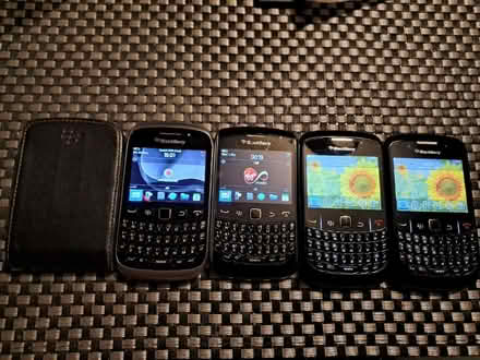 Photo of free Blackberry Curve's Joblot (Caversham RG4) #1