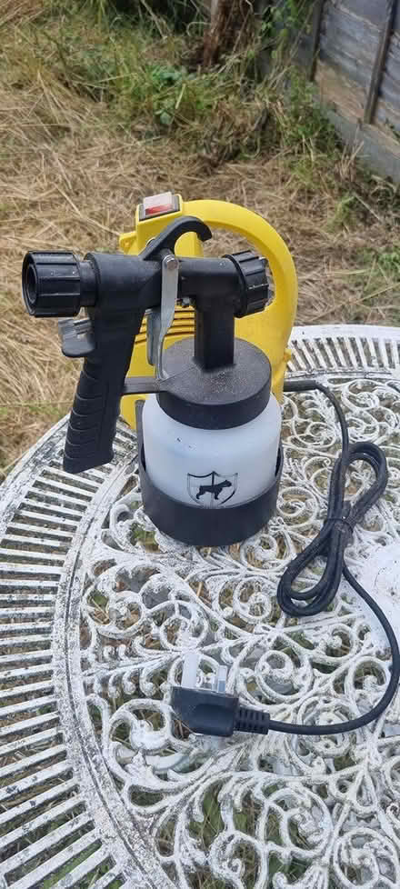 Photo of free spray paint (PO18) #2